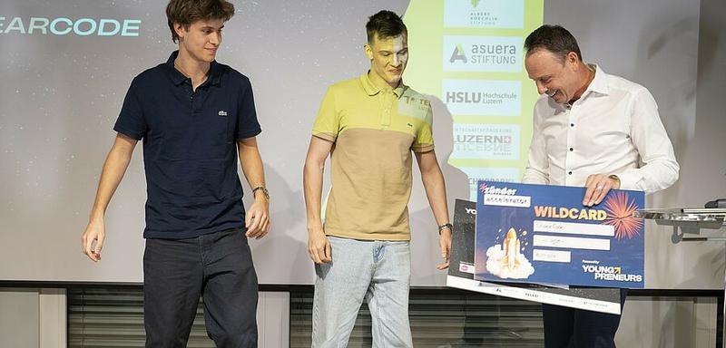 QwearCode wins Youngpreneurs Central Switzerland Award